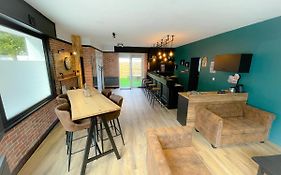 Le Pub